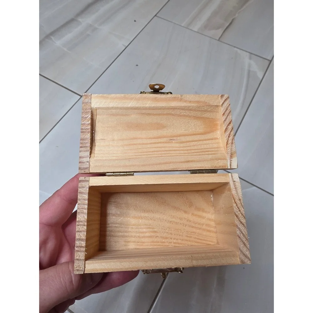 Unfinished Wood Treasure Chest Small Jewelry‎ Box Craft Storage Gold Latch E2